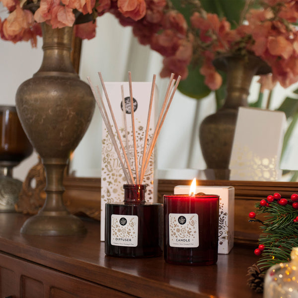 Edition　Limited　Soy　Candle　Pine　Cinnamon,　Clove,　Nutmeg　–　The　Handmade　Soap　Company